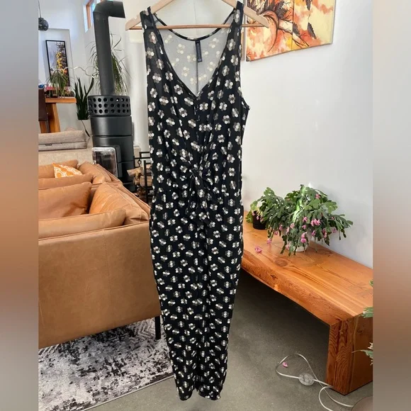 Smash + Tess X Hilary Duff Lauren Romper - Picture 3 of 6